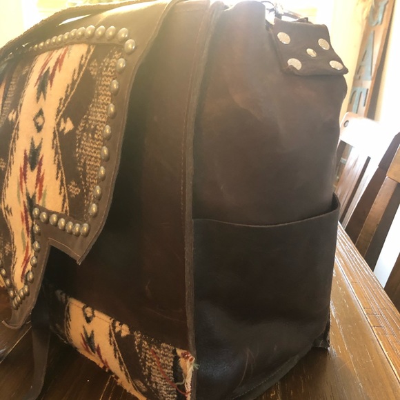 Crimson willow tote - Picture 7 of 7